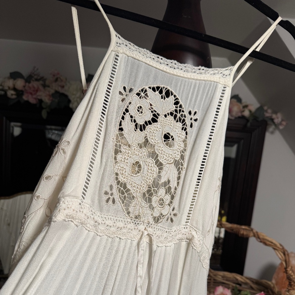 Spell Gown White Cream xs - Picture 2 of 15
